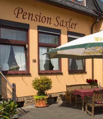Pension-Saxler Neichen Exterior foto